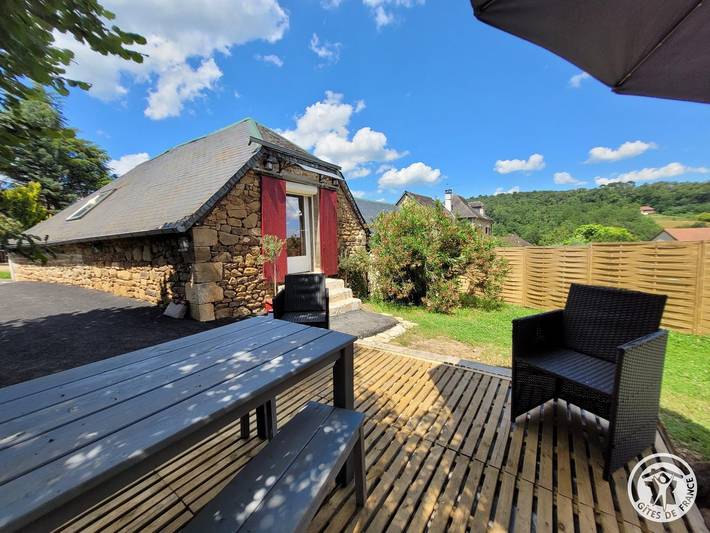 Gîte for 6 people, with garden and view - 1