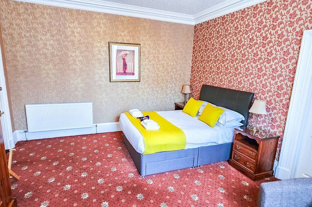 Mystayinn Abermar Guest House | Room 2 in Inverness, Highlands