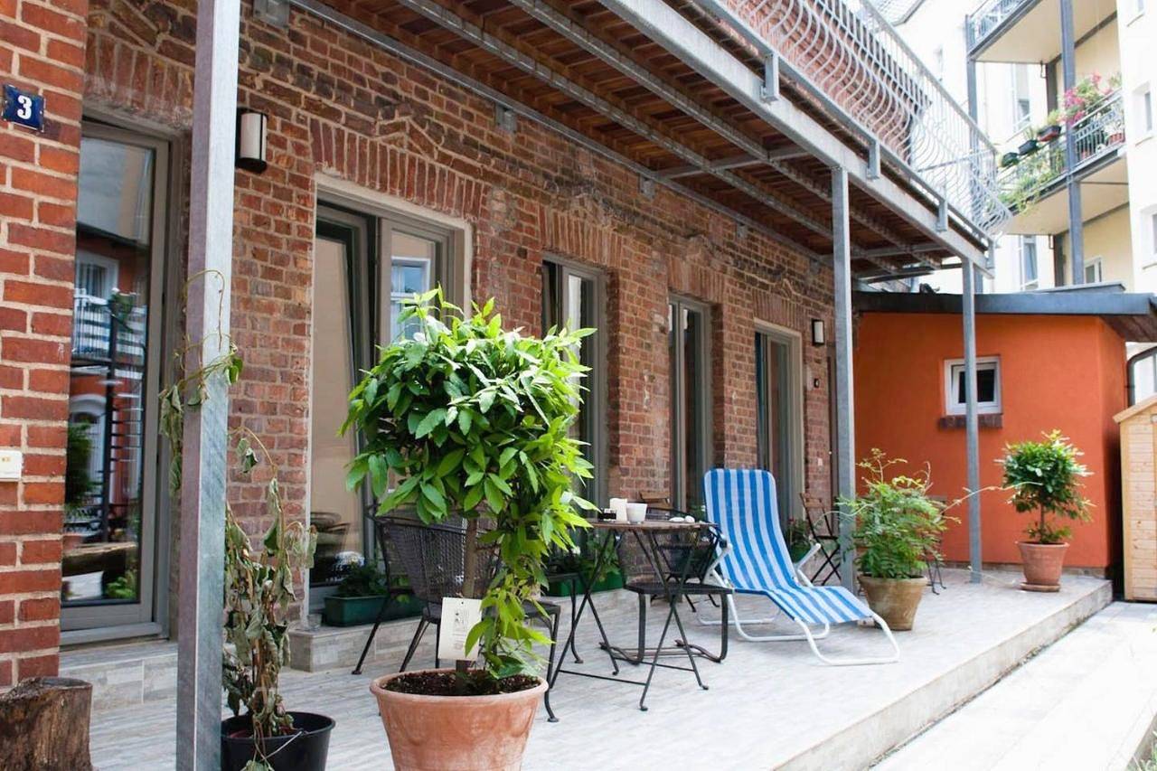 Ganze Wohnung, Beautiful and Cozy Remise for up to 6 Guests in Berlin Pankow, Berlin