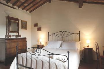 Villa for 13 Guests in Siena, Chianti, Picture 3