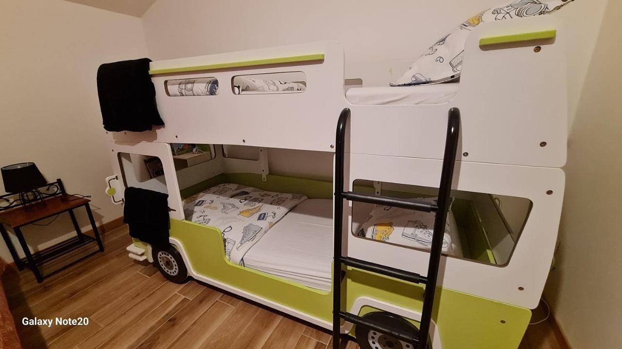 La Thibaudière Gite 70m2 in Mirebeau, Vienne (France)