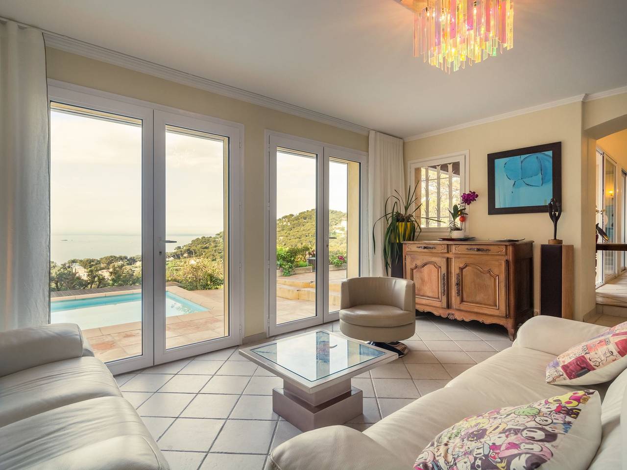 Maison avec vue sur la mer au bord de l'Hyères in Hyeres, Région De Toulon