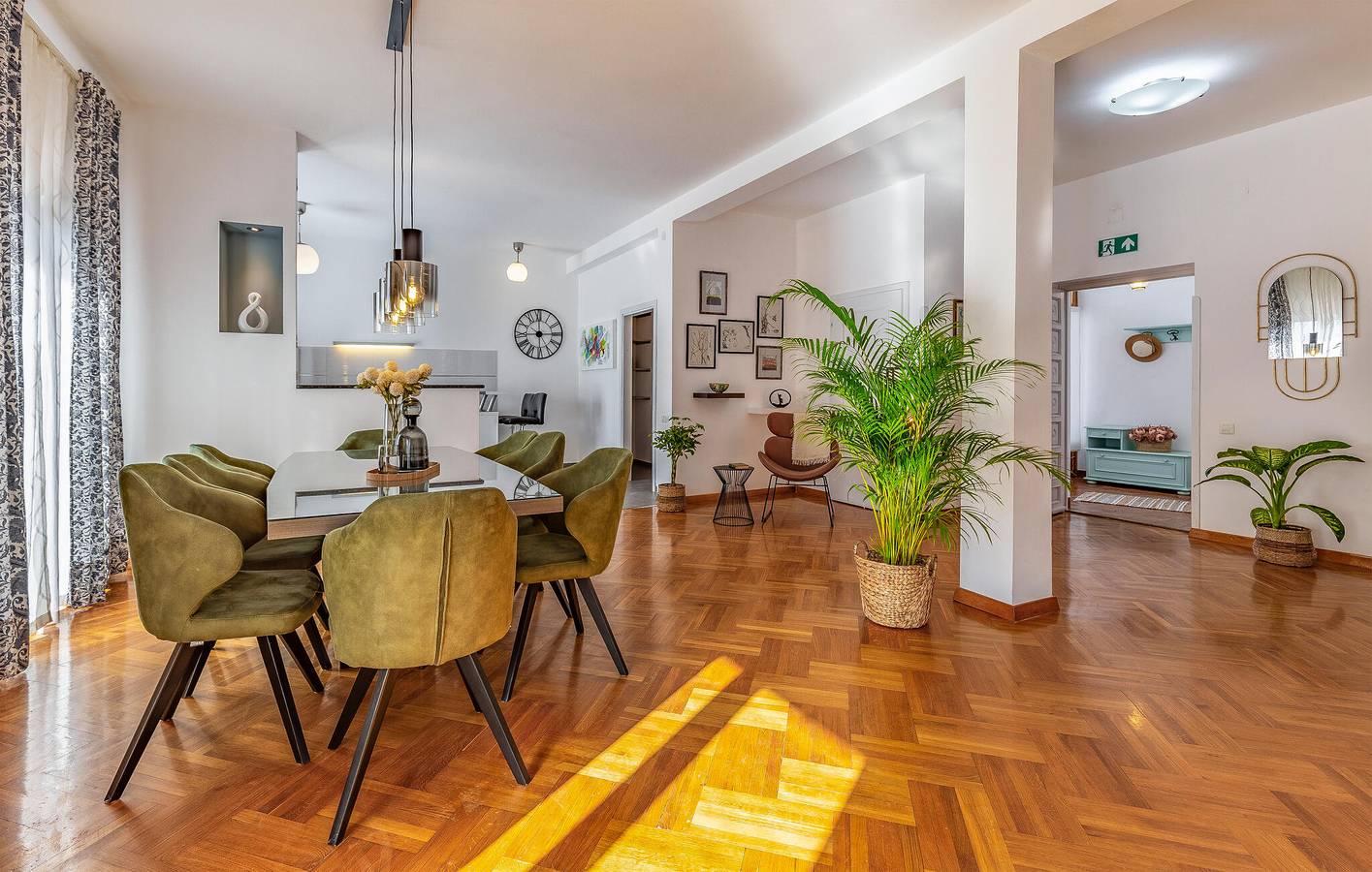 Entire holiday apartment, Holiday apartment for 8 people with terrace in Medulin City, Medulin