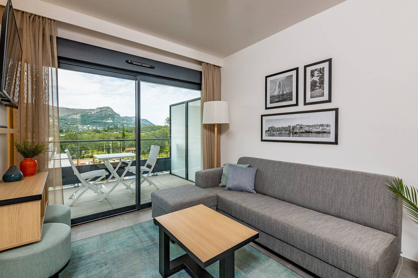 Apartamento entero, New family suite for 6 people with 2 bunk beds in Vence (Alpes Marítimos), Costa mediterránea (Francia)