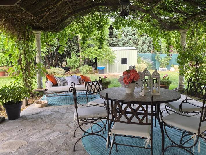 Casa rural para 5 personas, con Jacuzzi y Terraza además de Jardín y Piscina en Berrocalejo de Aragona - 4