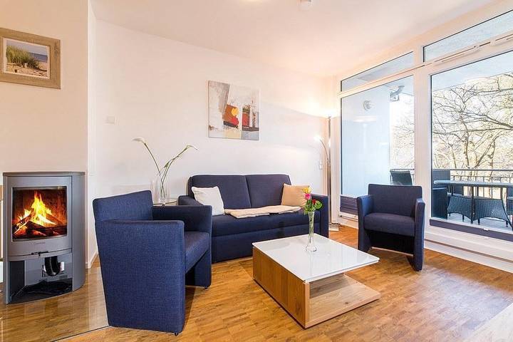 Ferienwohnung für 4 Personen, mit Balkon in Binz - 2