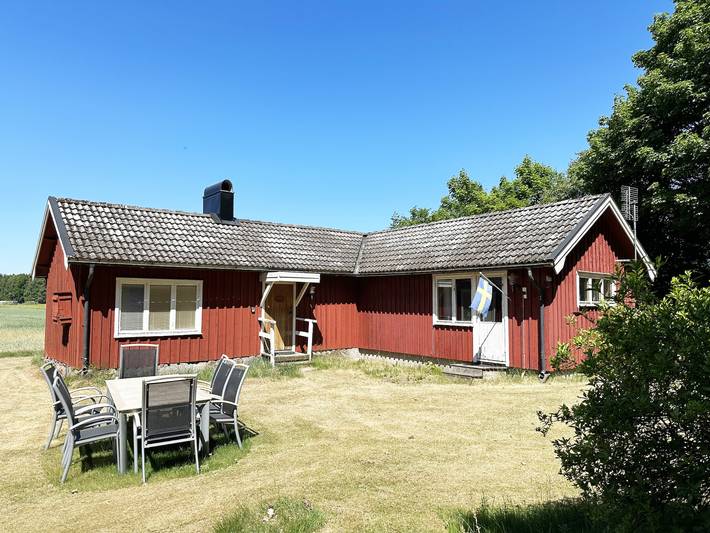 Hus för 6 Personer med trädgård in Mellerud, Vänern