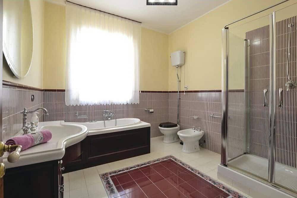 Ferienhaus In Mucera Direkt Am Meer in Ficarazzi, Palermo Provinz