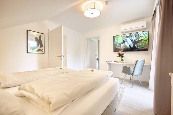 Ganze Ferienwohnung, Deluxe Apartment 40 m² in Gailtaler Alpen, Villach