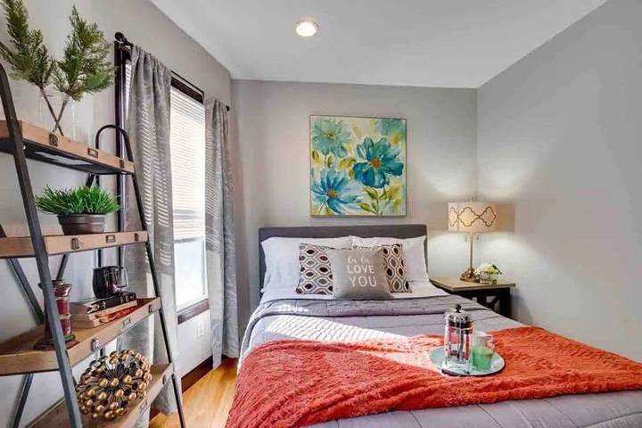 Apartment for 10 people in Boston