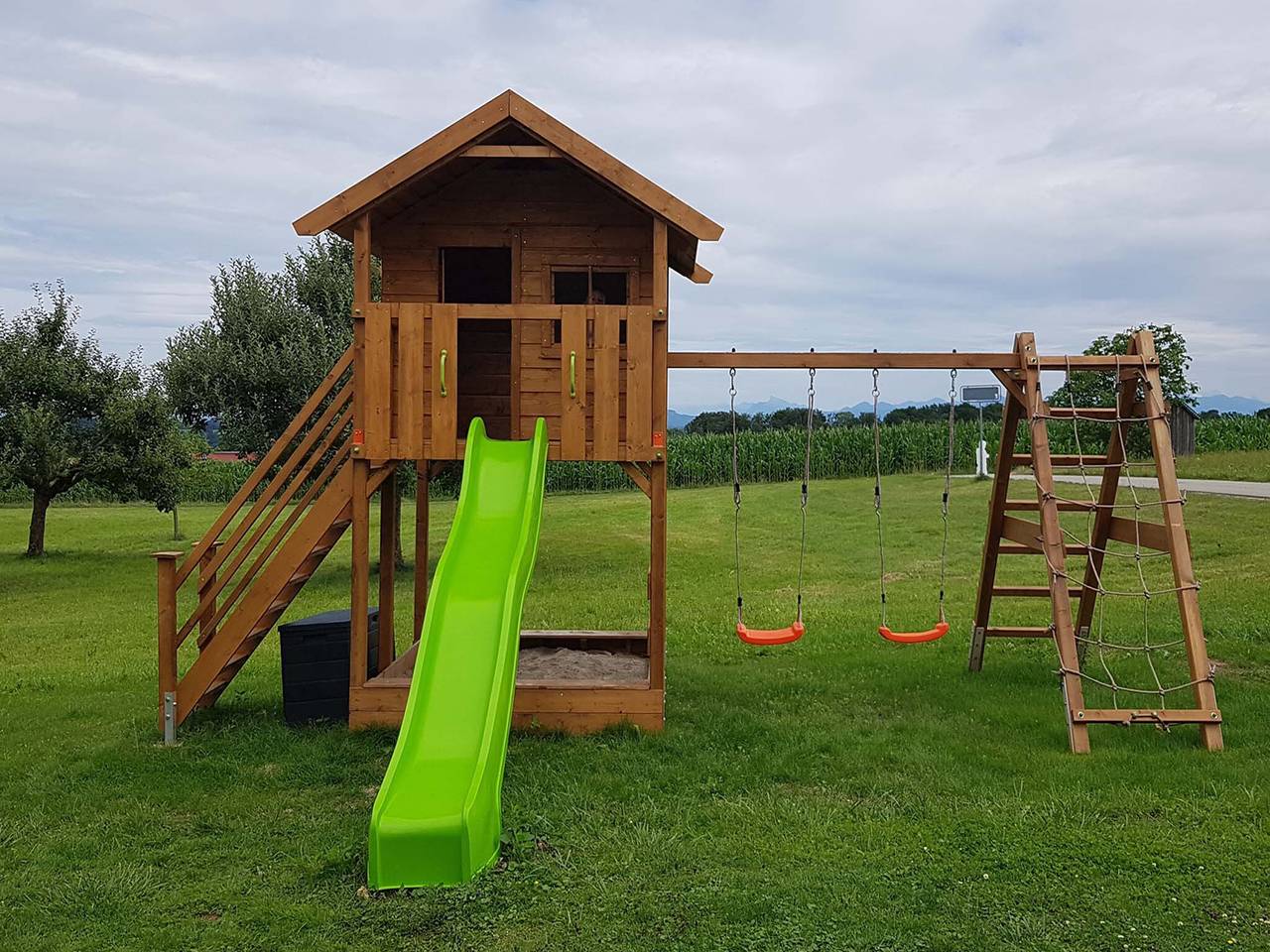 Ganze Ferienwohnung, Feichtlhof - Ferienwohnung Abendsonne bis 5 Personen, Balkon, 51 qm in Taching am See, Rupertiwinkel
