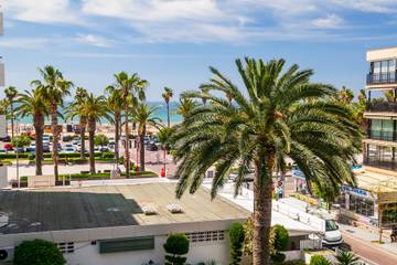 Apartment for 8 People in Salou, Costa Dorada, Photo 1