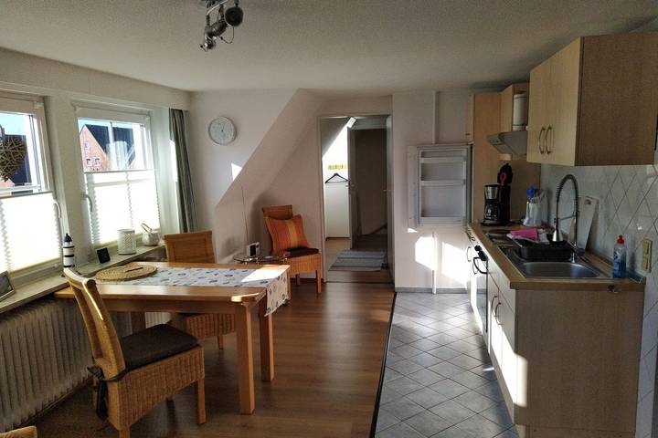 Ganze Wohnung, Ferienwohnung Buchenweg - Ferienwohnung-2-Räume - 01 in Husum, Nordfriesland
