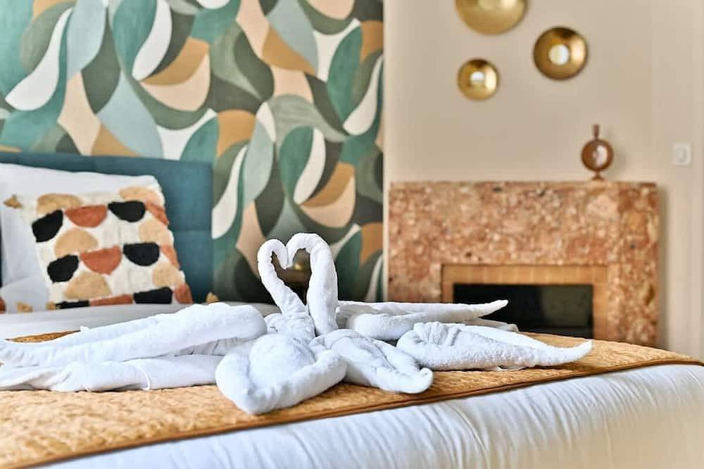 Entire apartment, Calm and light in the heart of Neuilly in Neuilly-sur-Seine, Hauts-de-Seine