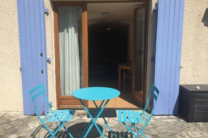 Gîte pour 2 personnes, avec jardin à Valprionde - 4