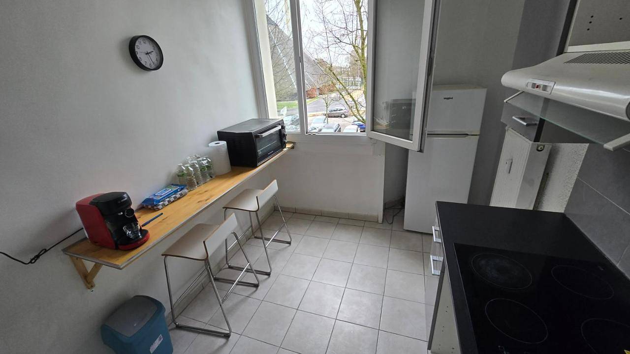 Appartement entier, Appartement proche Lille in Mons-en-Barœul, Région de Lille
