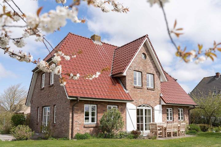 Ferienhaus für 7 Personen, mit Sauna und Garten
