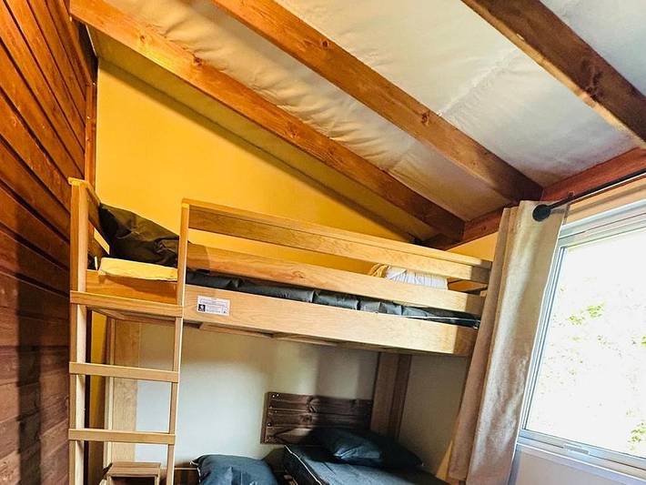 Camping de La Motte - Mobilheim 7 personen - Eco Lodge 2 Zimmer 7 Personen ein Doppelbett und 2 Einzelbetten und 1 Brückenbett in Quend, Abbeville und Umgebung