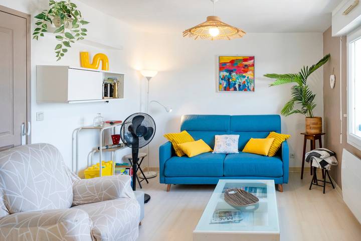 Gîte pour 4 personnes, avec Balcon dans Plage De La Savane - 2