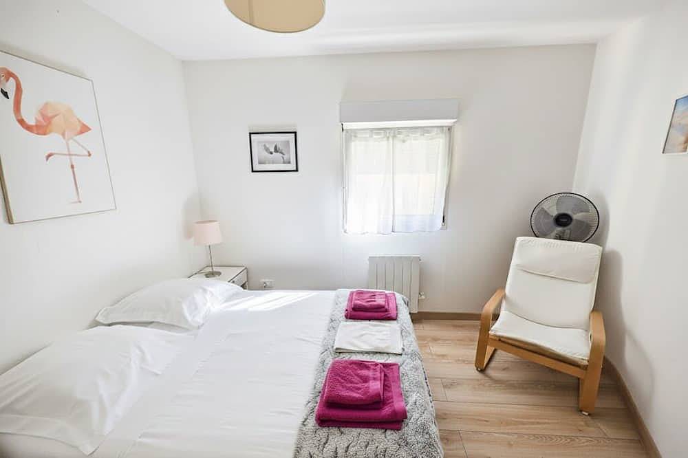 Ganze Wohnung, Ferienhaus mit Pool, eingezäuntem Garten – Haustiere willkommen in Saint-Gilles, Mittelmeerküste (Frankreich)