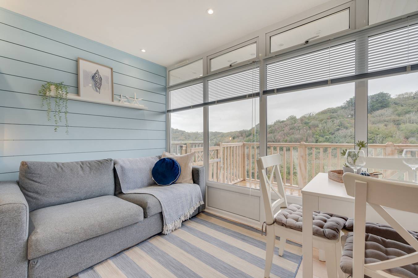 Sea Breeze in Swansea region