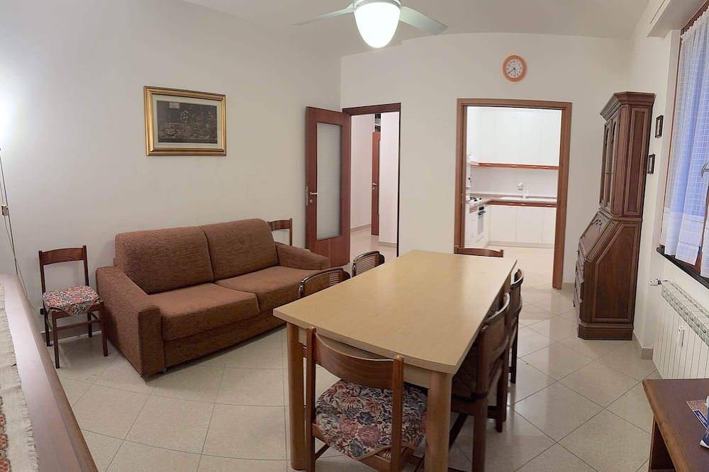 Entire apartment, Casa Grimaldi Lavagna in Lavagna, Lavagna Municipality