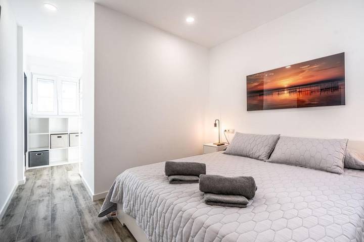 Ferienhaus für 2 Personen, mit Ausblick und Terrasse in Valencia