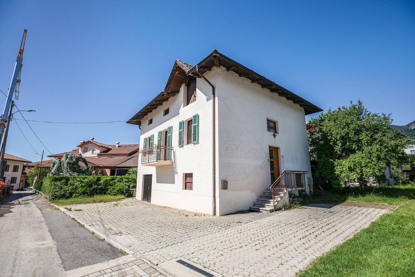 Appartamento intero, Appartamento 'Melax' con vista sulle montagne, giardino privato e balcone in Tassullo, Ville d'Anaunia