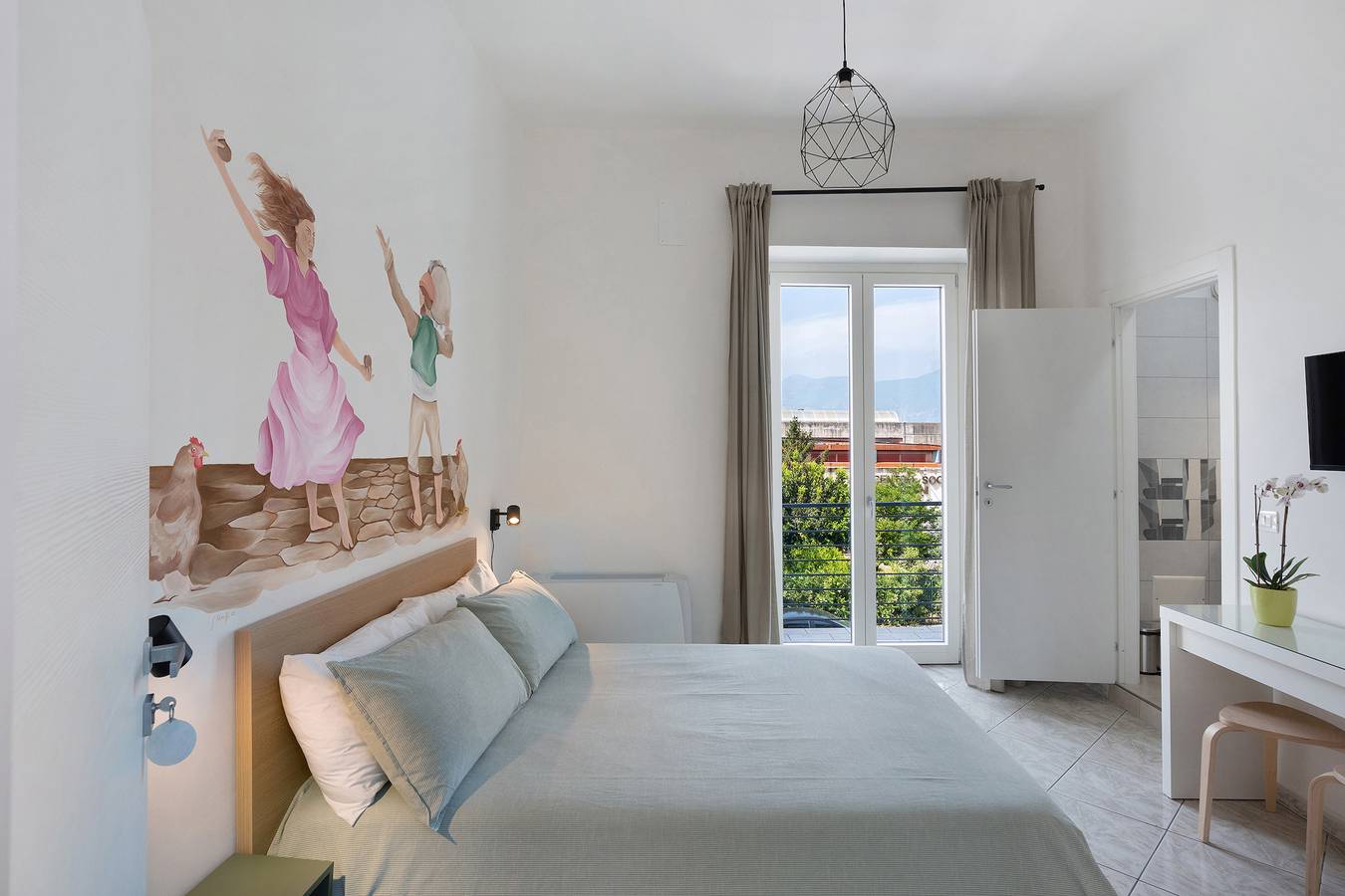 Room 'Camera Matrimoniale Pagani' with Shared Terrace, Wi-Fi and Air Conditioning in Pagani, Tyrrhenian Coast Campania