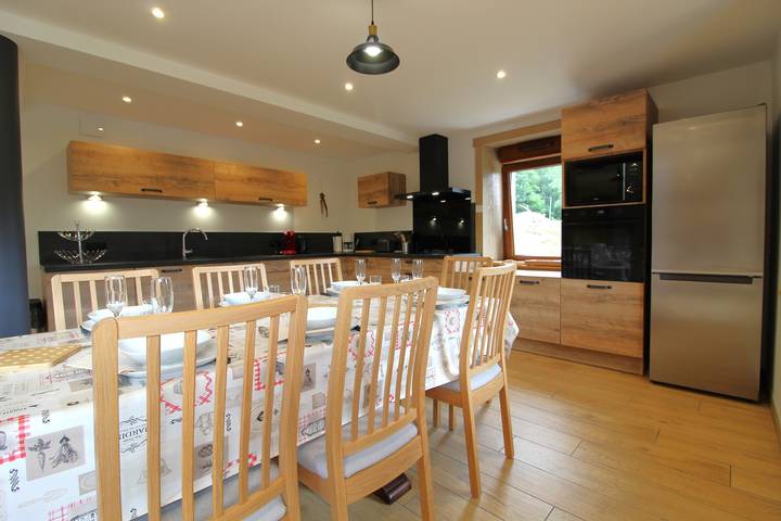 Gîte pour 10 personnes, avec terrasse et vue, animaux acceptés à Bussang - 4