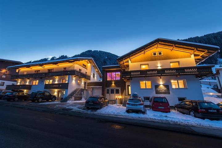 Vakantiehuis voor 14 personen, met Balkon in Lanersbach