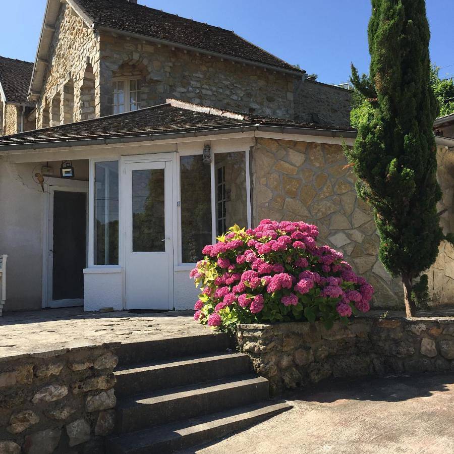 Maison en bord de seine in Boissise-le-Roi, Seine-et-Marne