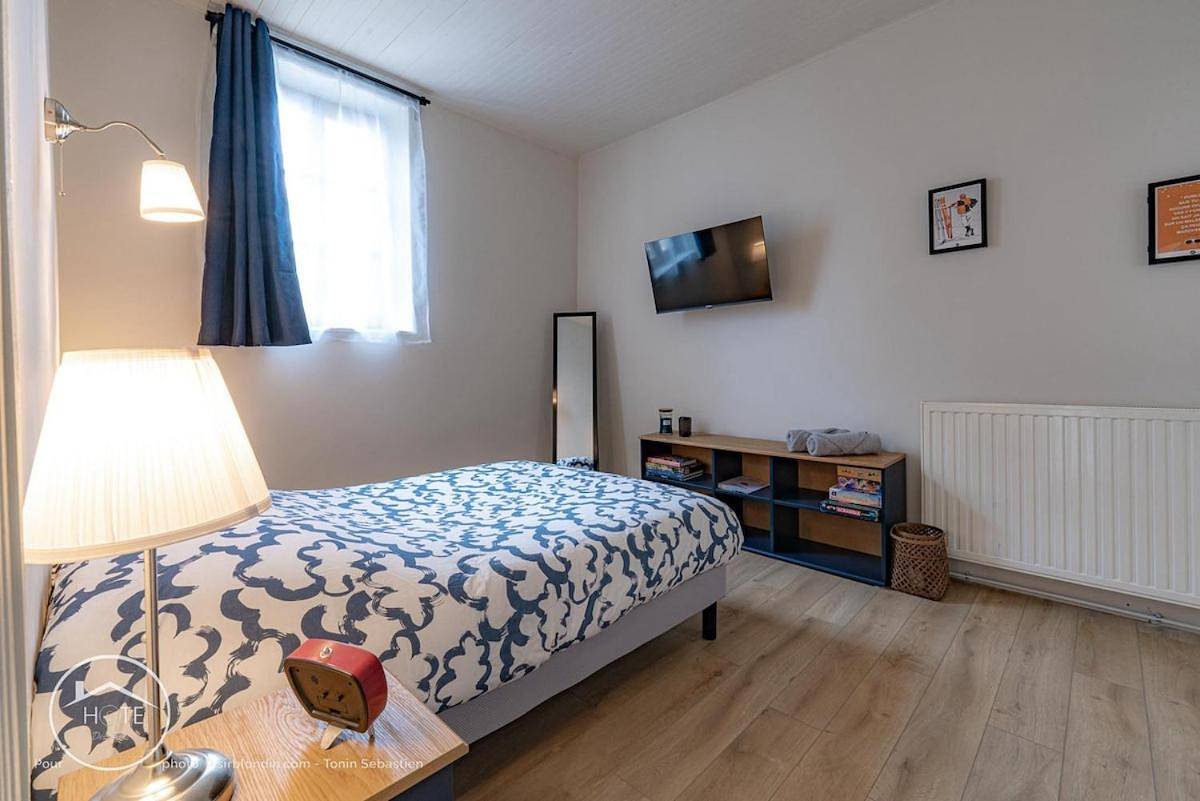 Appartement entier, Les vieilles tours Bellevue Parking in Chambéry, Région de Chambéry