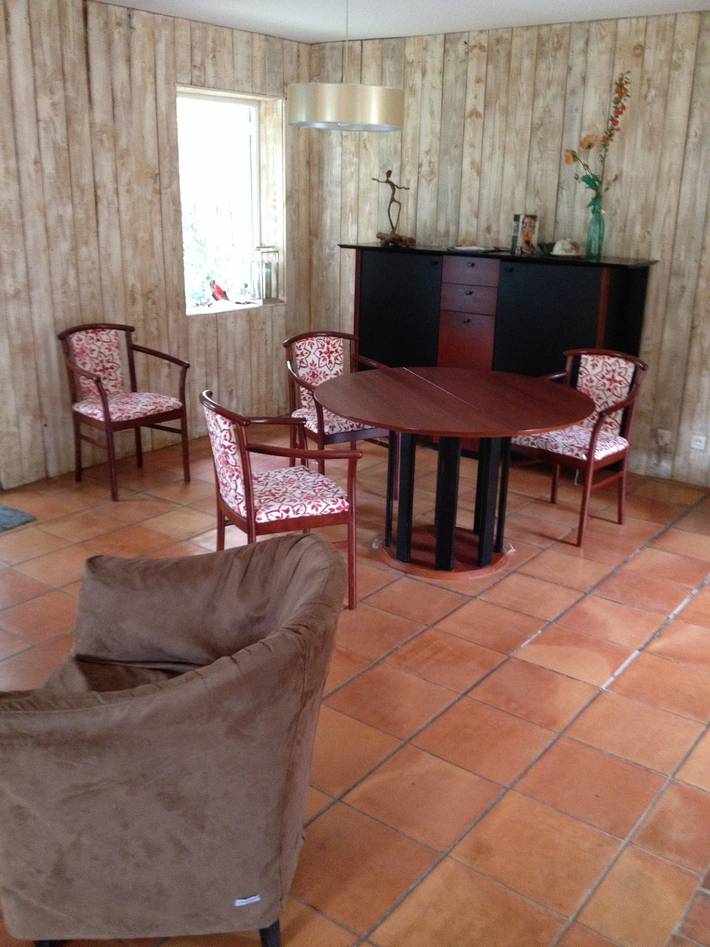 Location de vacances pour 9 personnes, avec piscine et terrasse à Arpaillargues-et-Aureillac - 3