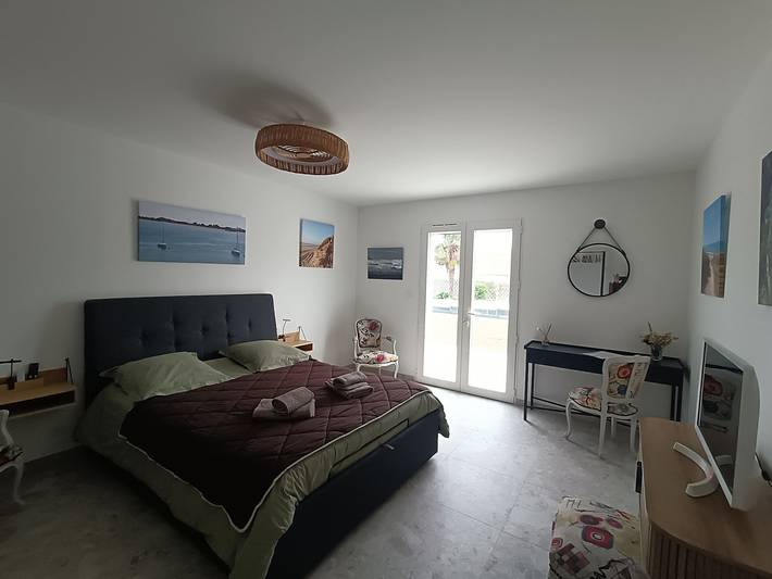 Chambre d’hôte pour 2 personnes, avec jardin, adapté aux familles sur l' Île d'Oléron - 2