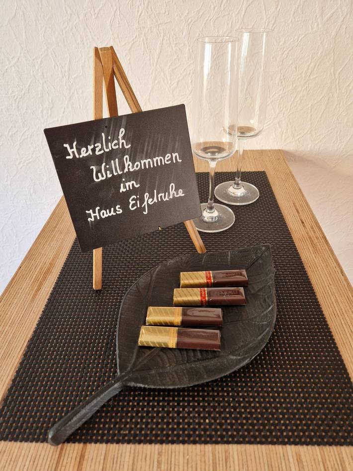 Ferienhaus für 10 Personen, mit Garten, kinderfreundlich in Birresborn