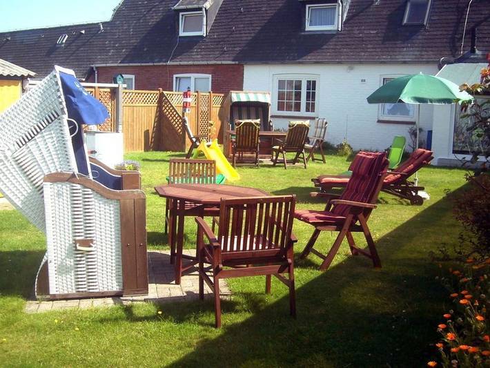 Ferienwohnung für 2 Personen, mit Garten und Terrasse in Hörnum