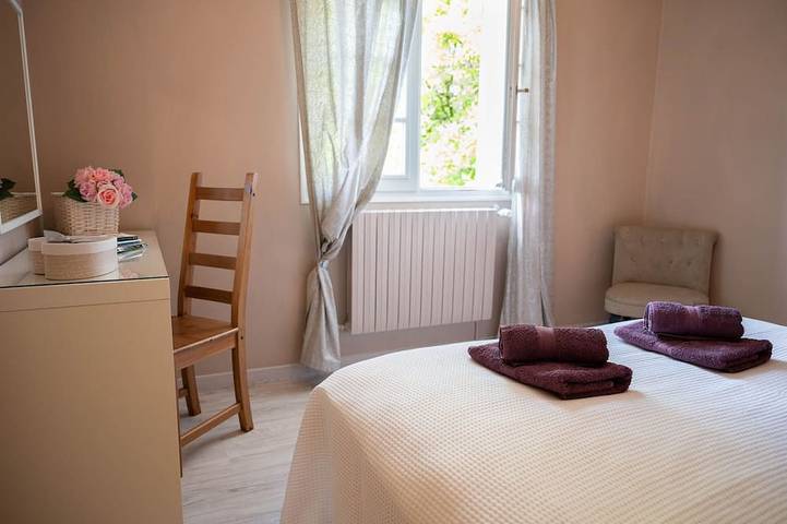 Location de vacances pour 10 personnes, avec jacuzzi et jardin à Rouffignac-Saint-Cernin-de-Reilhac - 2