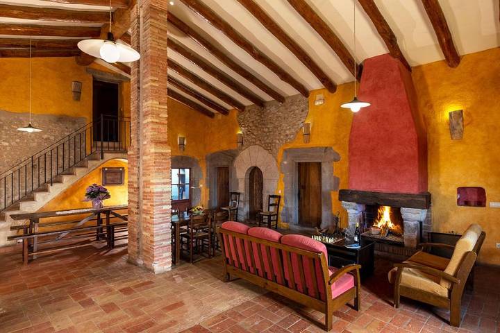 Casa rural para 18 personas, con jardín y piscina en Ventalló - 2