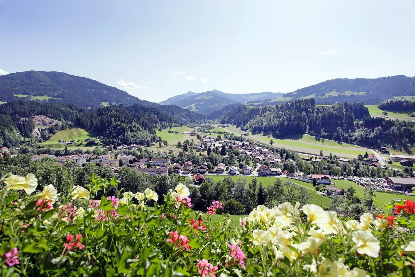 Entire holiday apartment, Apartment/1 Schlafraum/Dusche,Wc in Hopfgarten im Brixental, Kitzbuehl alps