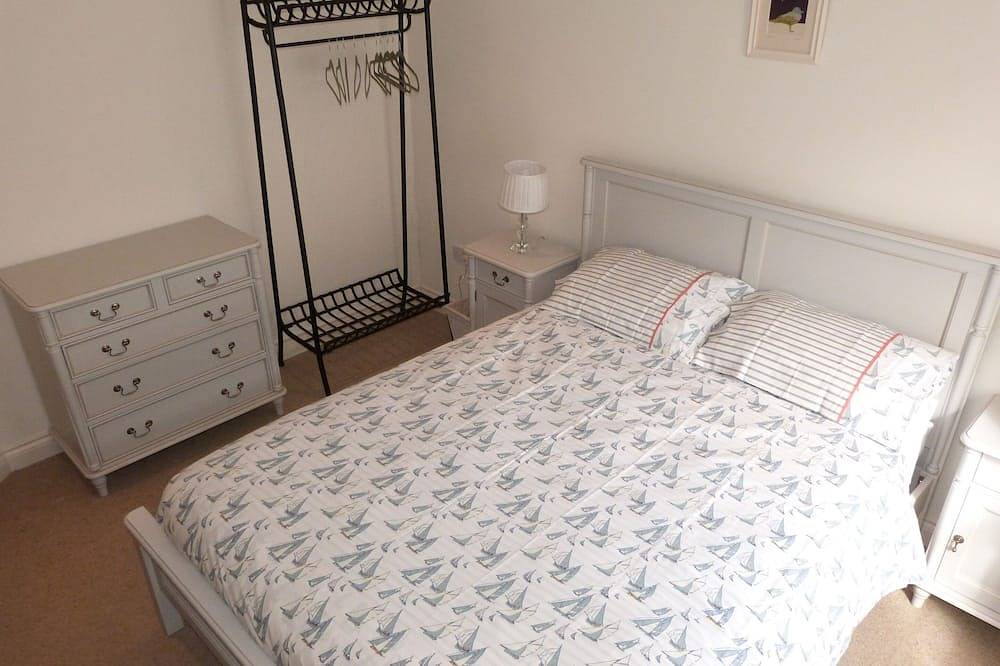 Grade Ii Listed Characterful Cottage In The Coastal Town Of Wells-Next-The-Sea in Wells-next-the-Sea, Norfolk Coast