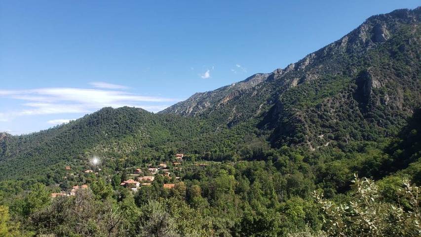 Gîte pour 4 personnes, avec jardin et vue à Casteil - 2