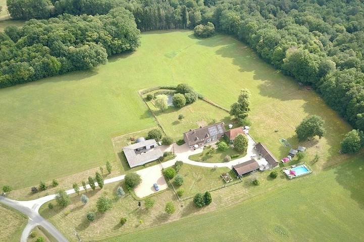 Gîte pour 4 personnes, avec jardin et piscine à Chalais (Aquitaine) - 4