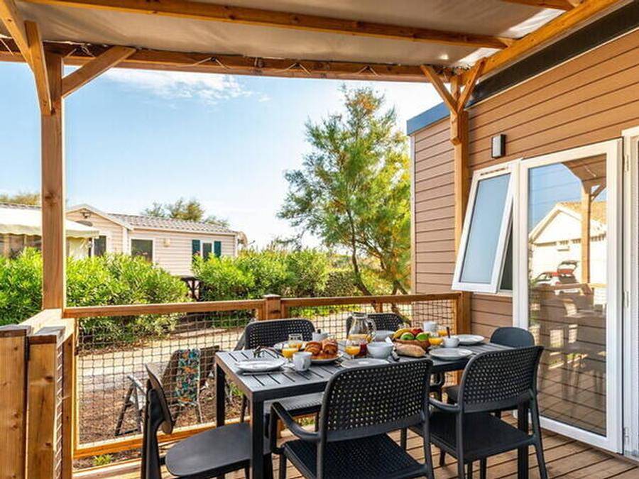 Camping Lou Broustaricq - Mobilheim 4 personen - Comfort | 2 Schlafz. | 4 Pers. | Erhöhte Terrasse in Sanguinet, Côte d’Argent