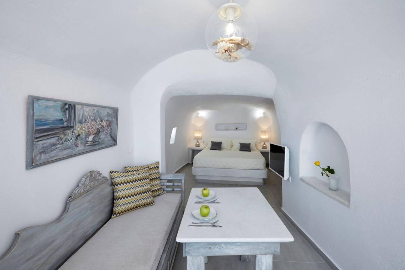 Sentiment Villa | Caldera View-Outdoor Hot Tub in Oia, Santorini
