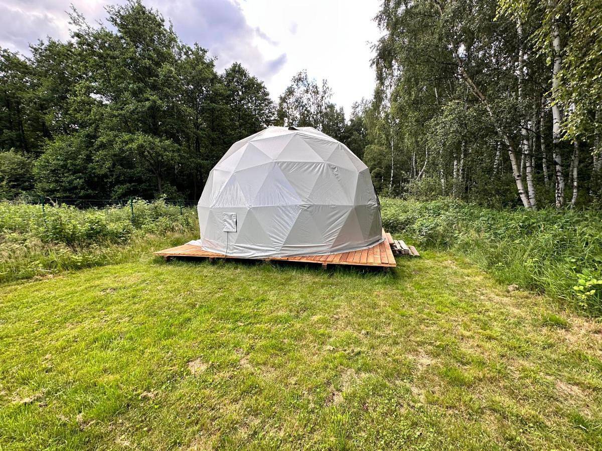 Tent in Ściegny, Sudety (Polska)