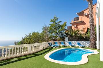 Chalet para 10 personas, con jardín y jacuzzi en Provincia de Gerona