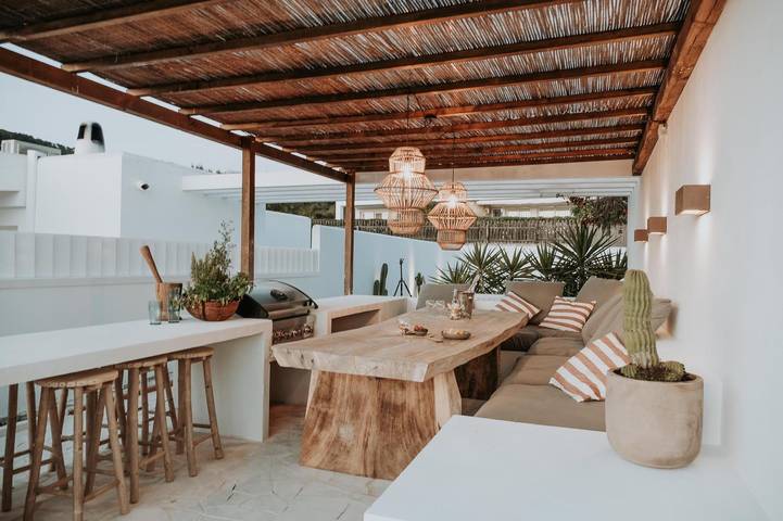 Casa vacanza per 6 persone, con giardino e vista oceano in Cala Vedella