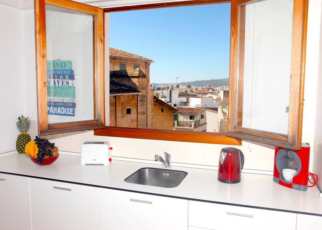 Appartement entier, Appartement de vacances pour 2 personnes avec balcon/terrasse in Palma Old Town, Palma de Majorque