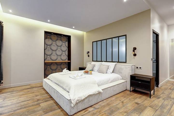 Gîte pour 8 personnes dans Gare De L Est - 2